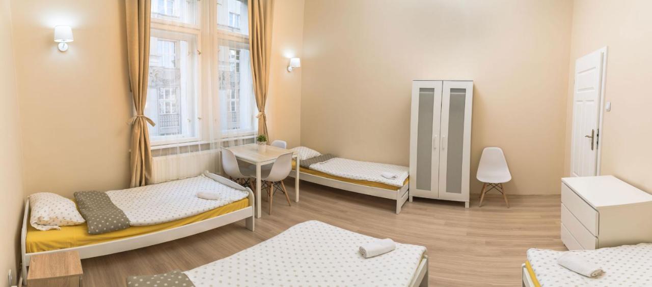 Hostel Krakowskie Klimaty Luaran gambar