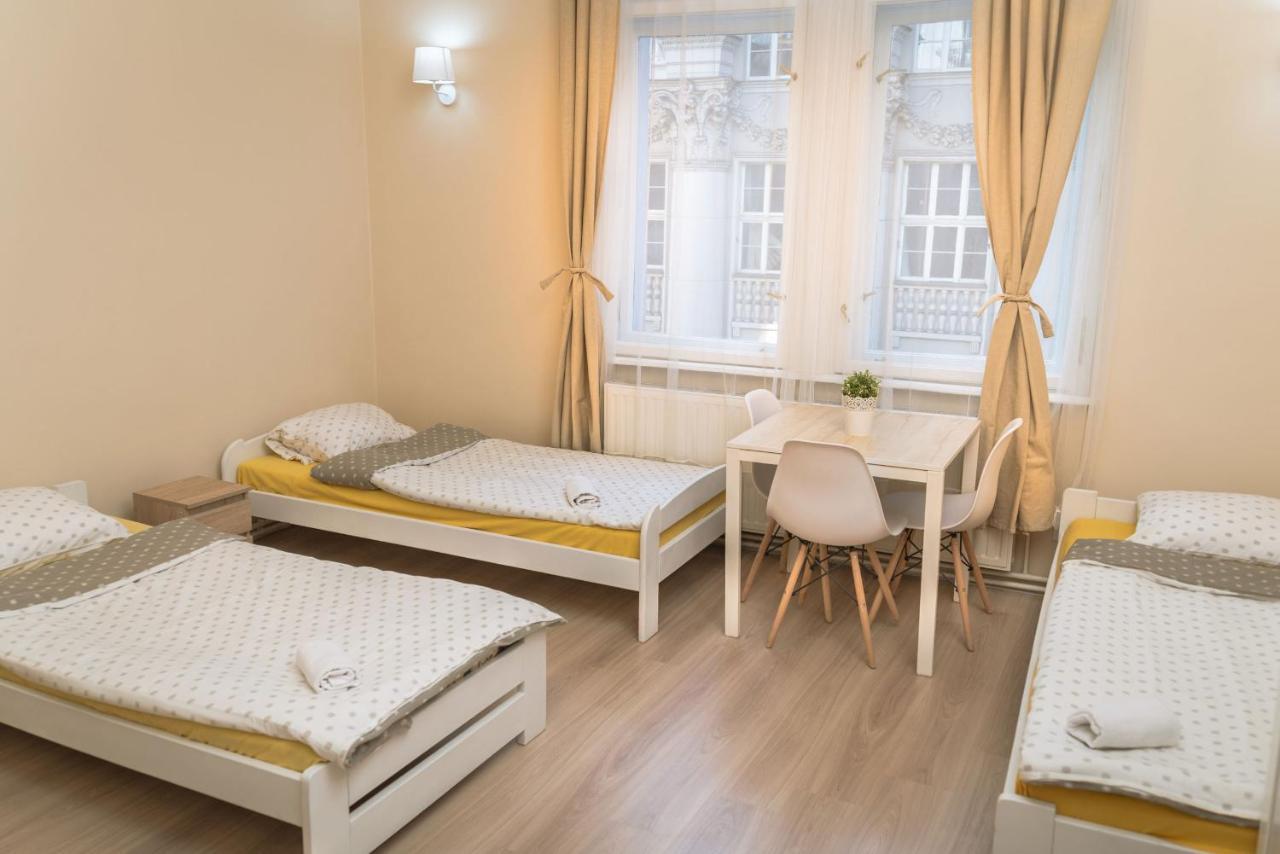 Hostel Krakowskie Klimaty Luaran gambar
